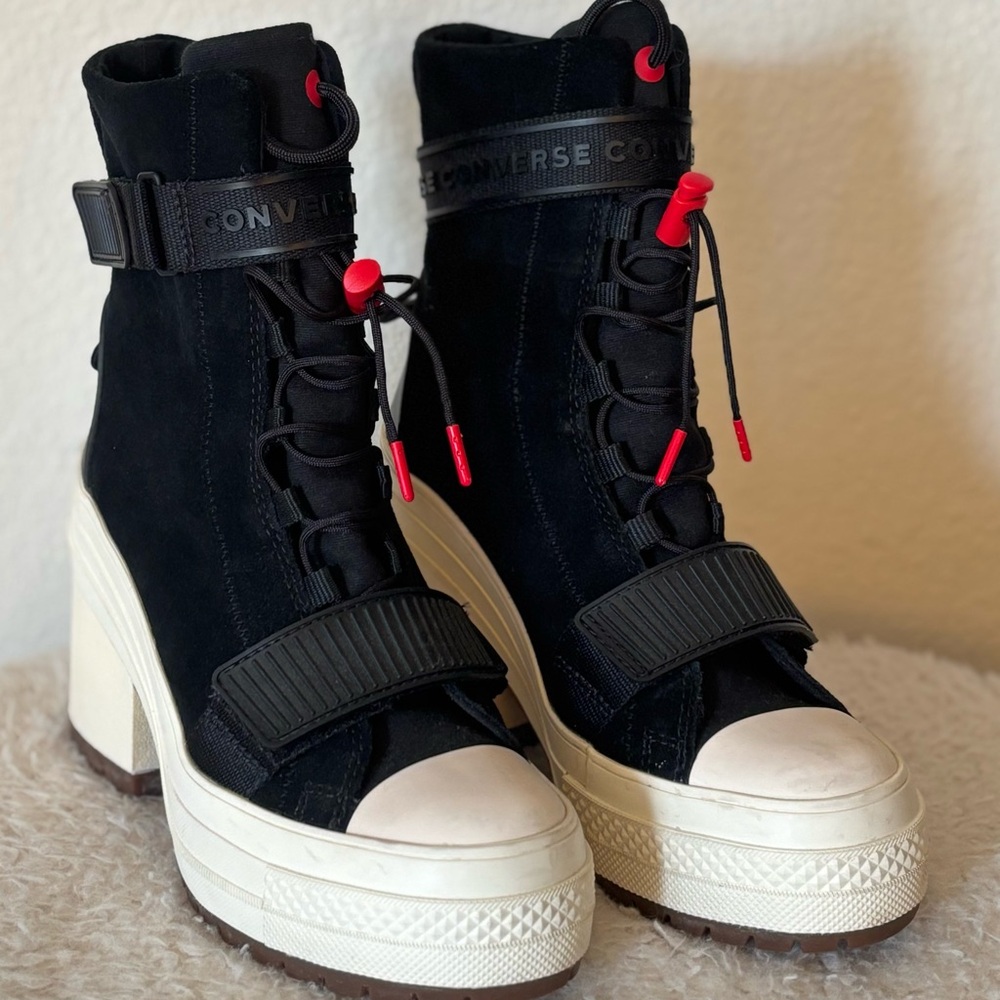 Converse Chuck Taylor Allstar GR82 Boot size 5